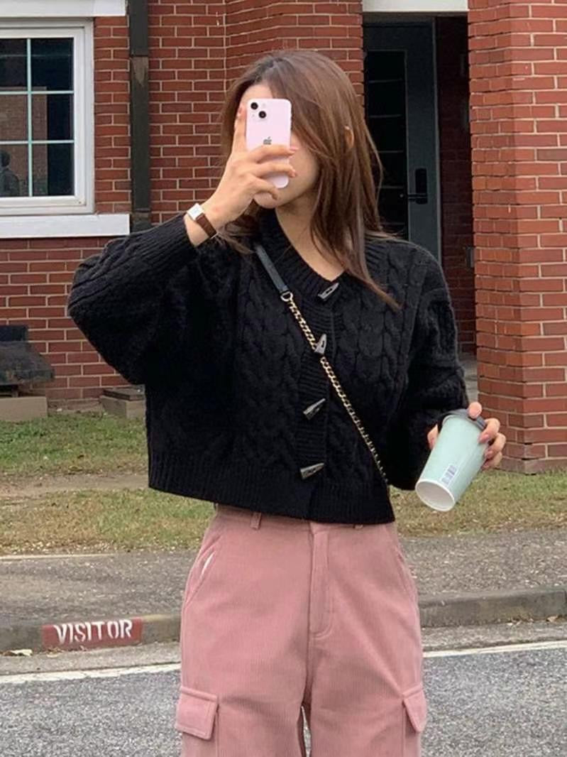 日常必備!! 扭麻花牛角鈕扣Cardigans