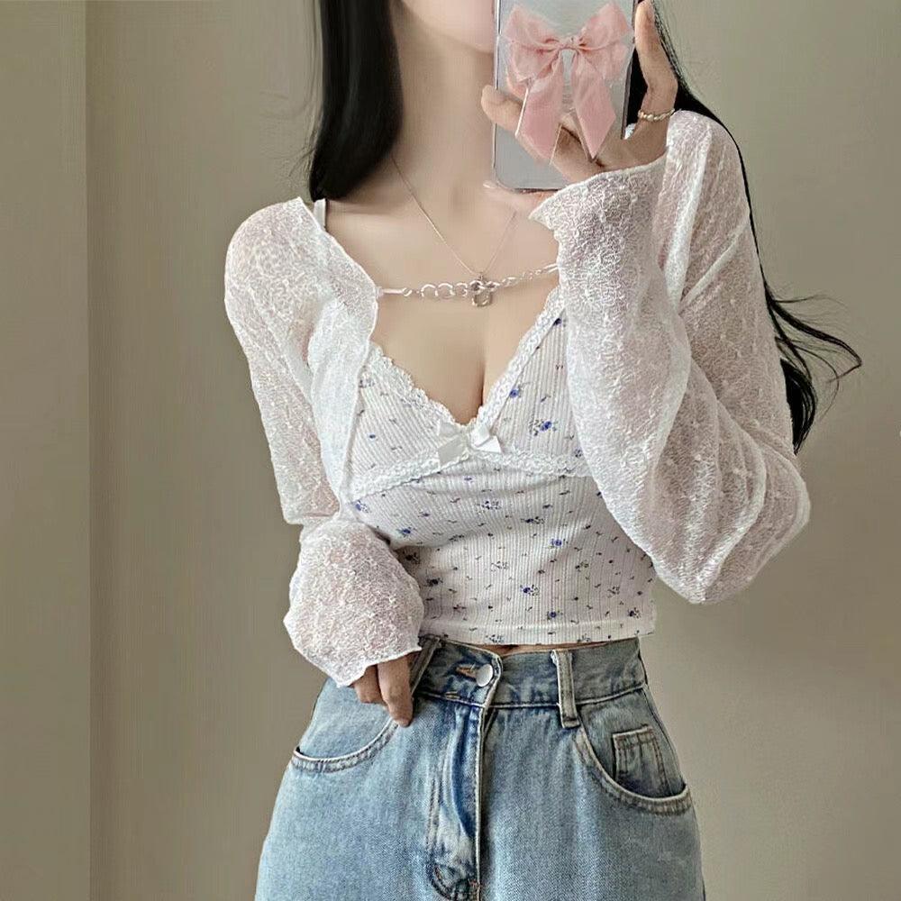 蕾絲通花挂鏈小外套