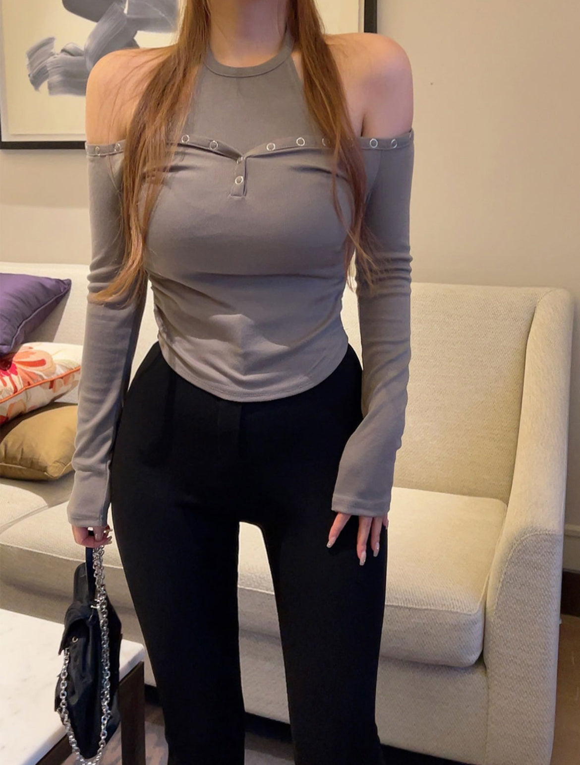 女人味滿滿🩶性感排鈕露肩Top