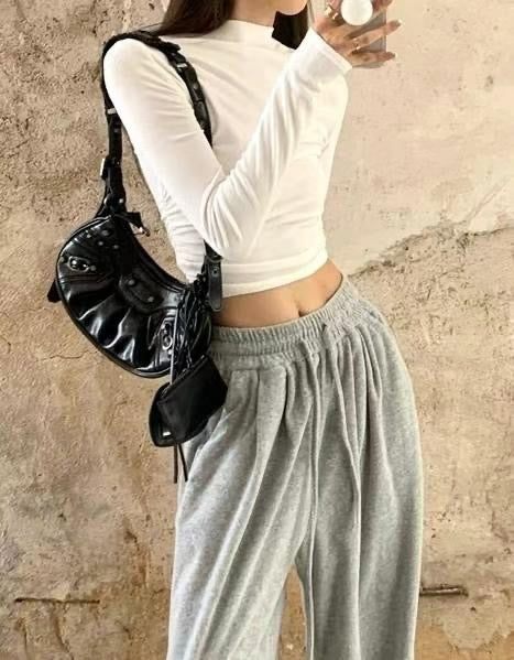 小心機大波波貼身抓皺Crop Top