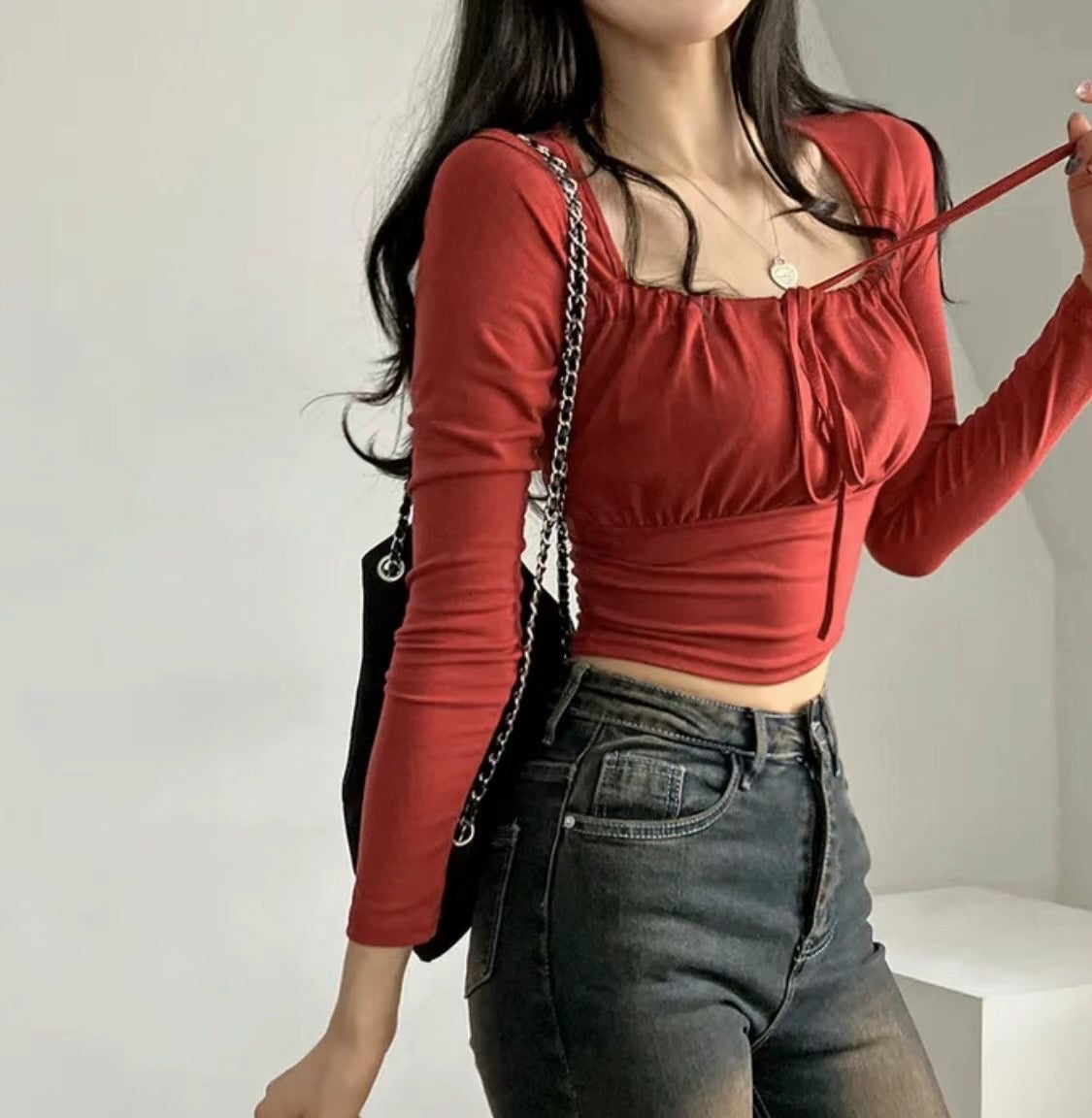 小性感交叉綁帶長袖Top