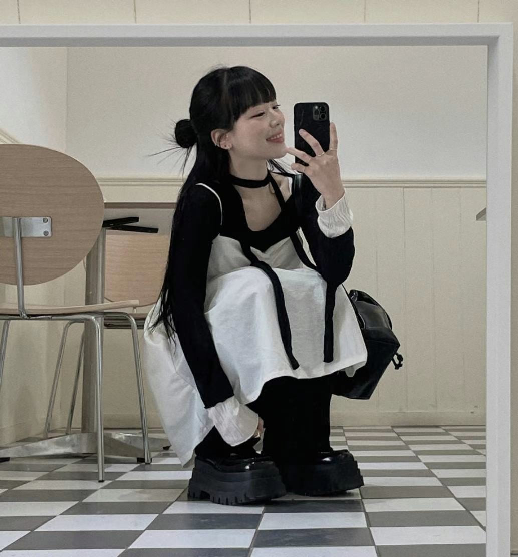 日系淨色吊帶抓皺連身裙
