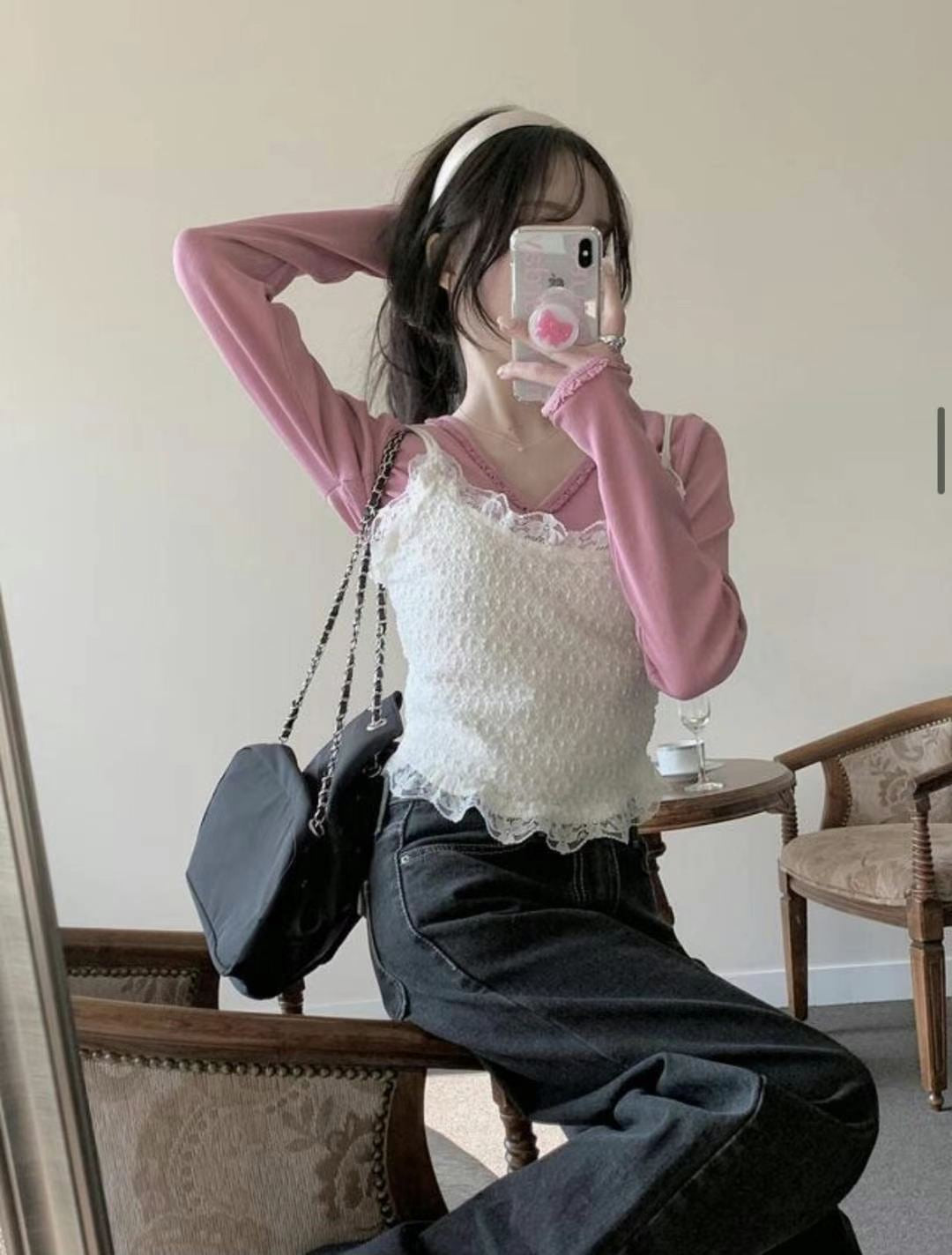十字花甜美蕾絲小背心