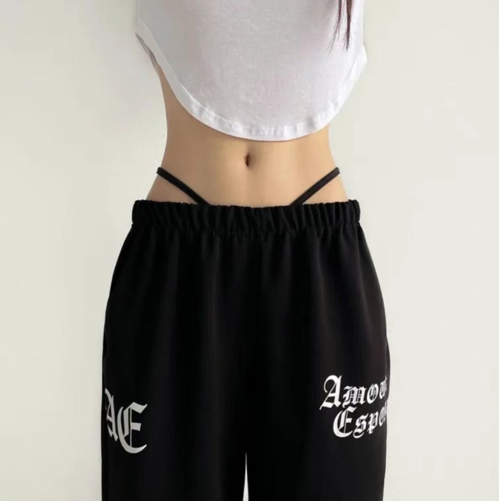 小心機沙漏腰V字打底褲