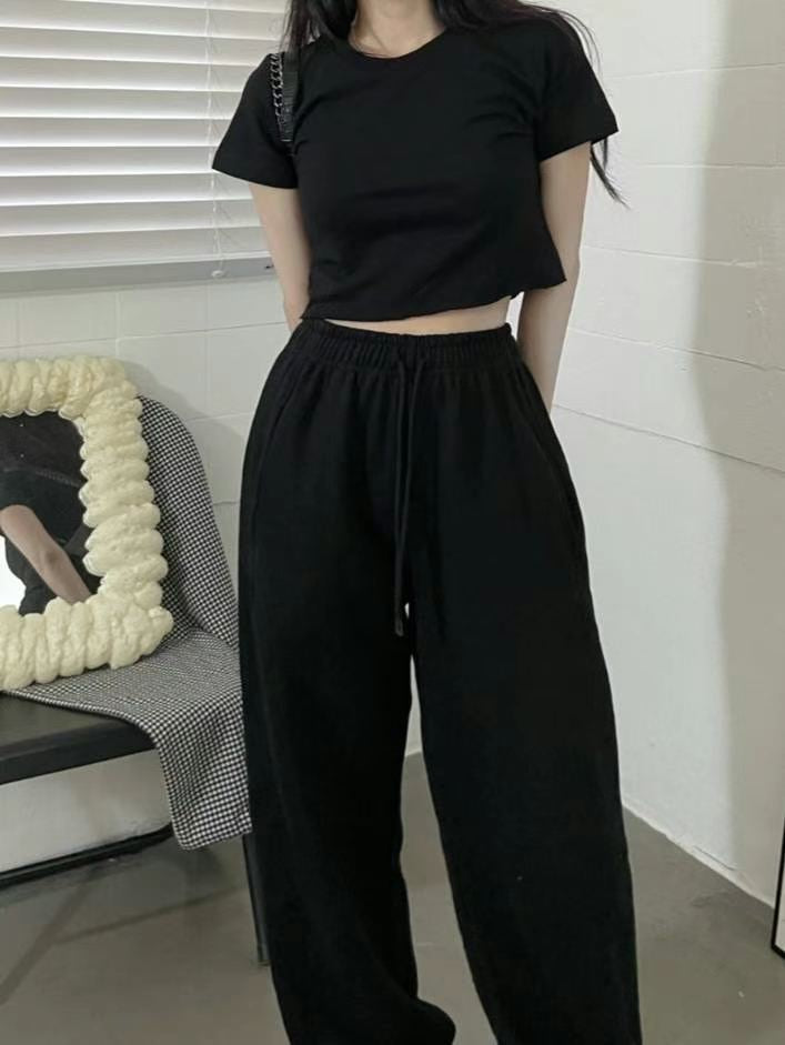 Basic Crop Tee