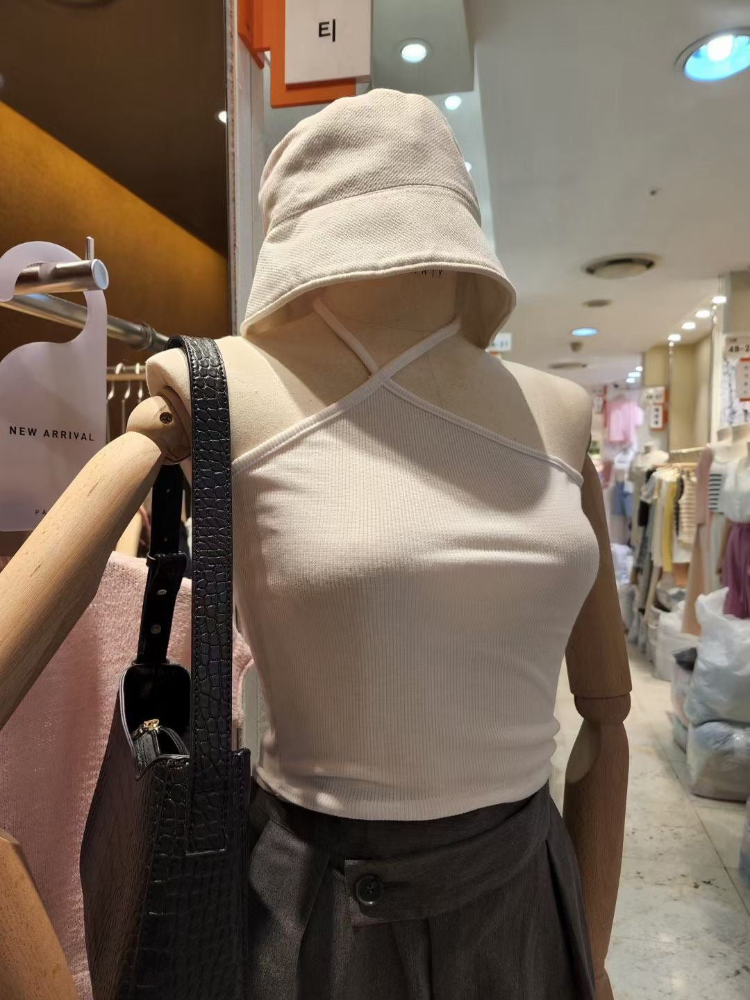 性感V領掛脖小背心