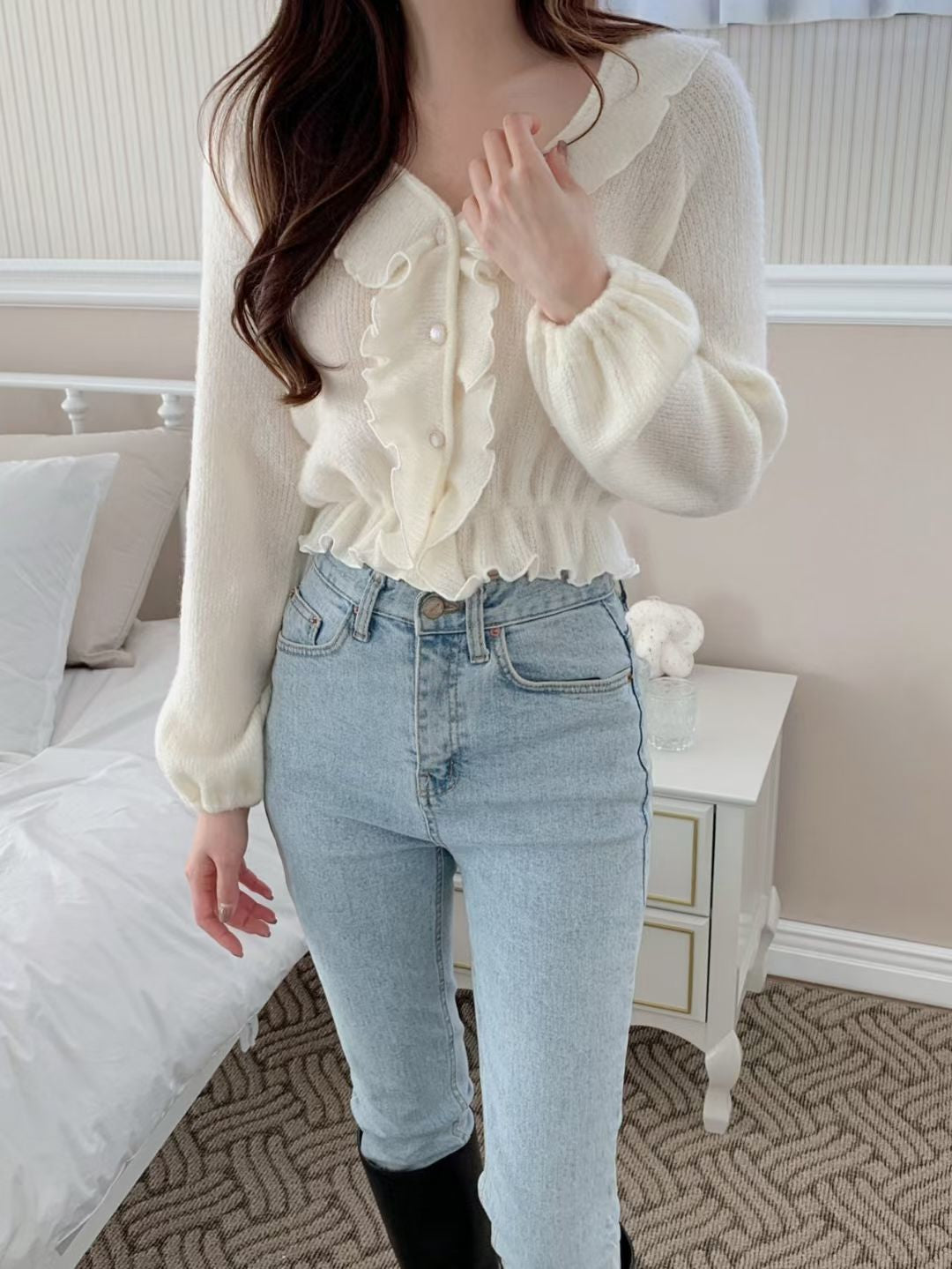甜美蕾絲邊珍珠鈕扣Top