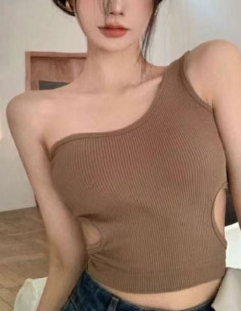 單肩小破洞背心仔