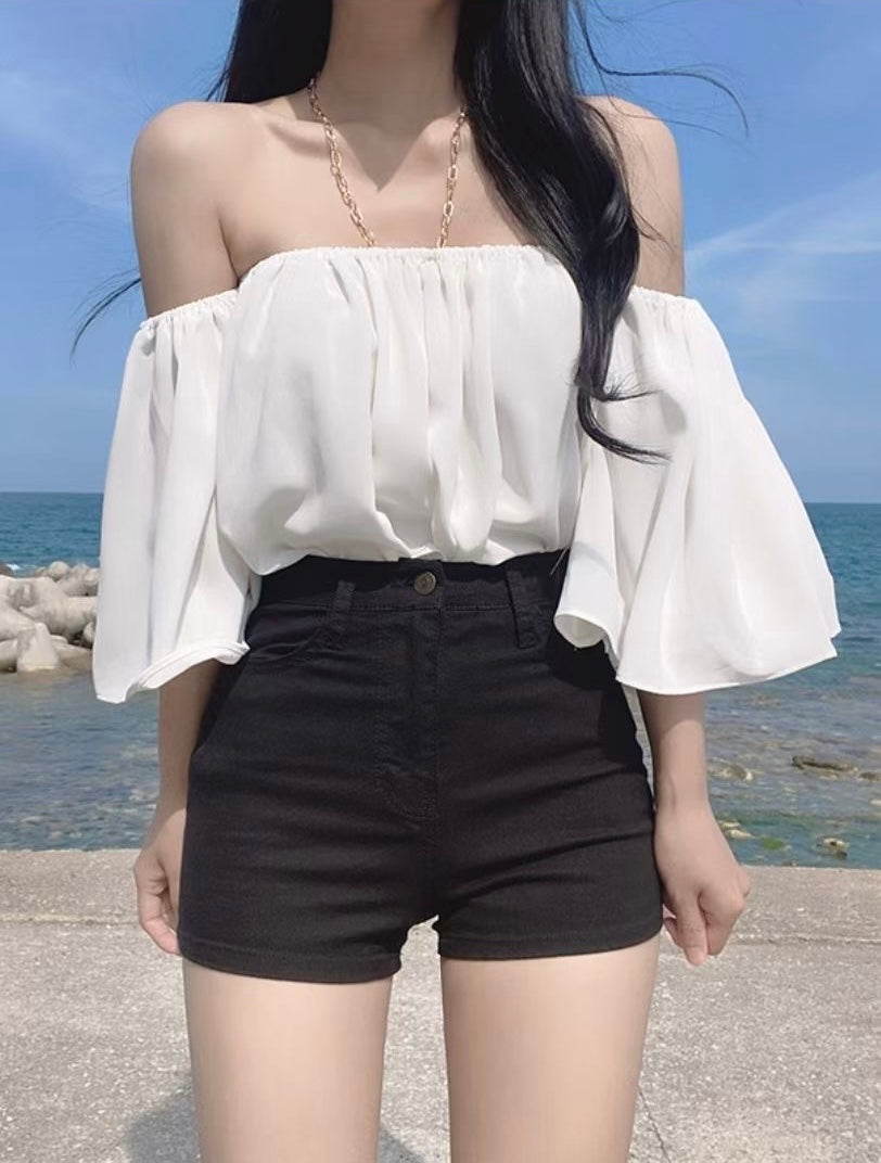 溫柔仙氣一字膊掛鍊Blouse