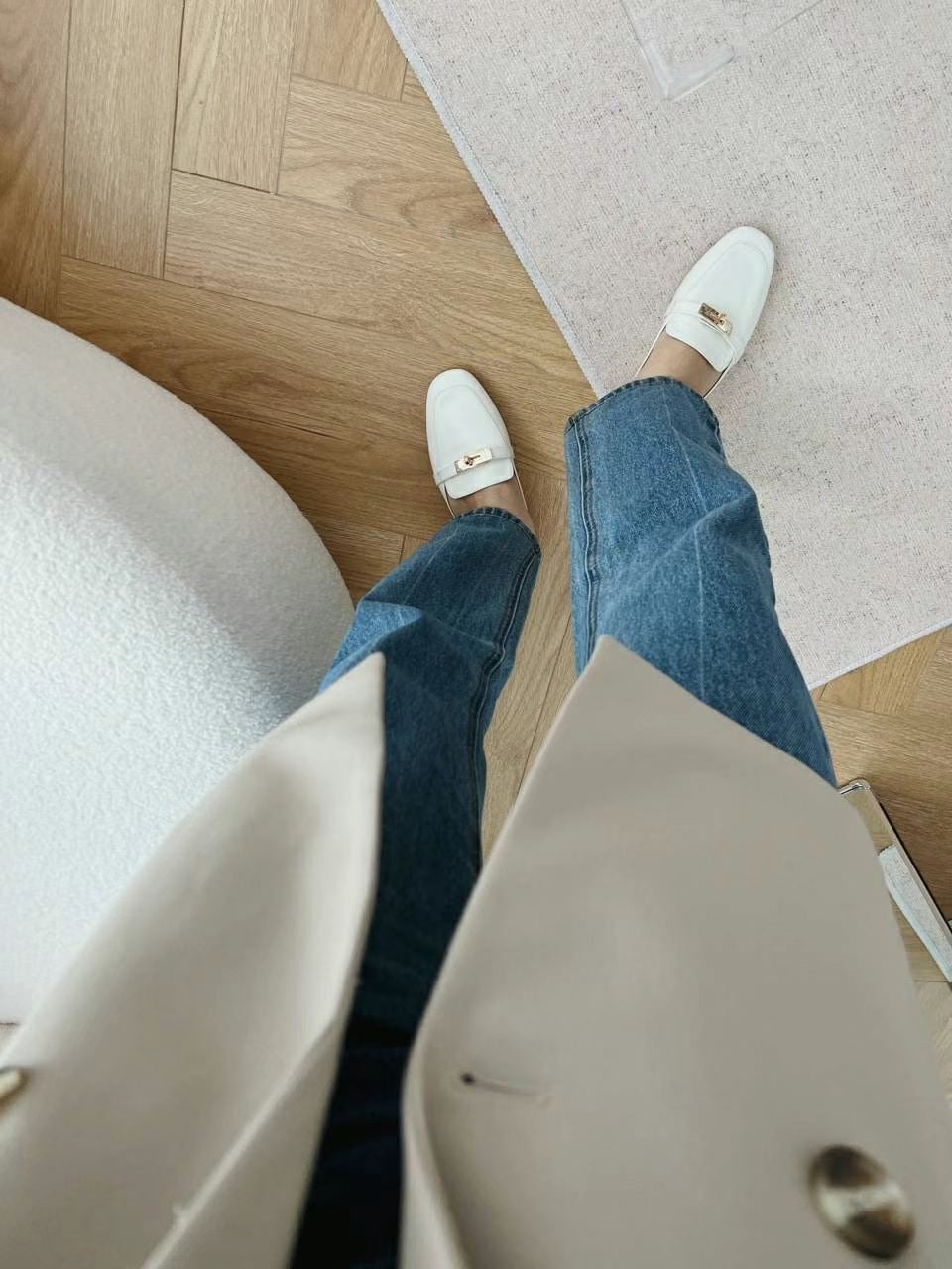 方頭皮革金釦穆勒鞋