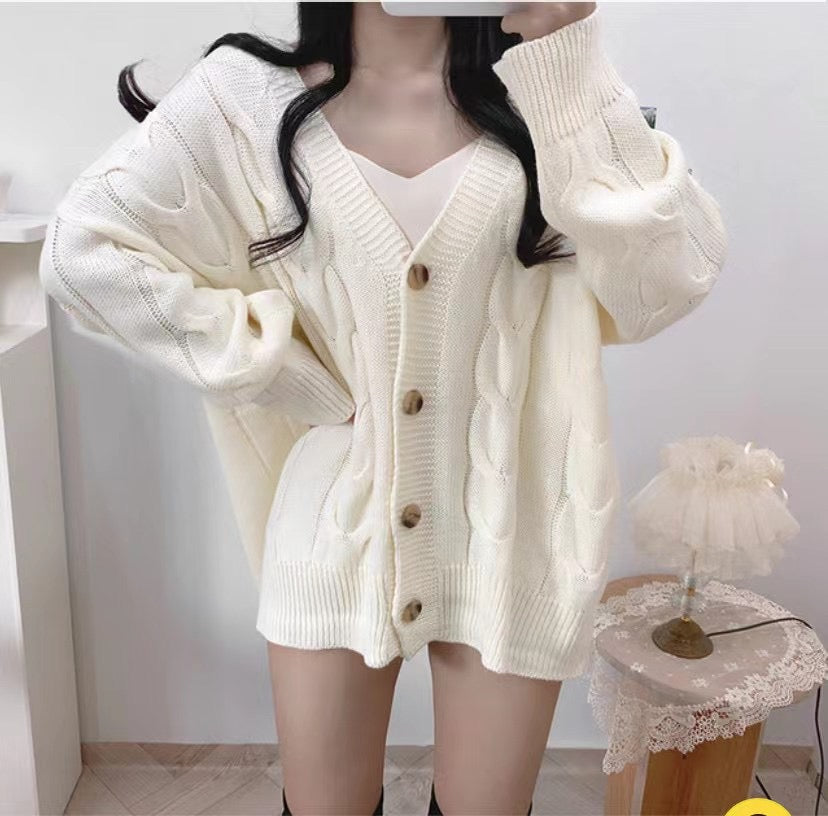 可愛麻花辮Cardigans