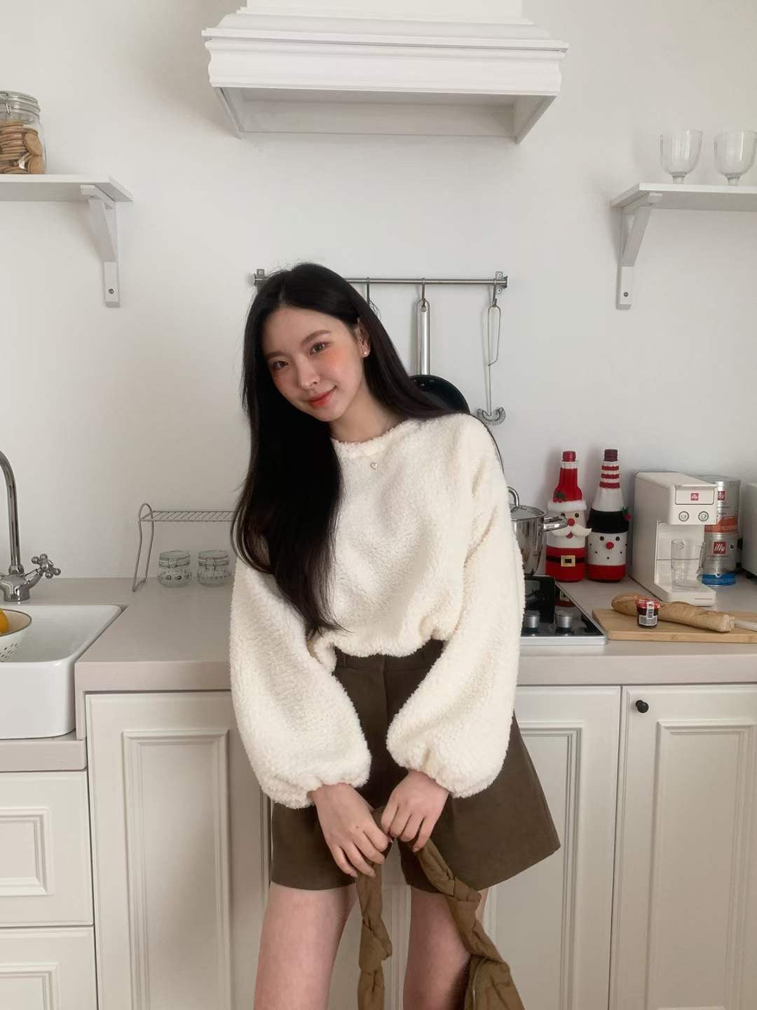 可愛純色圓領毛毛衛衣