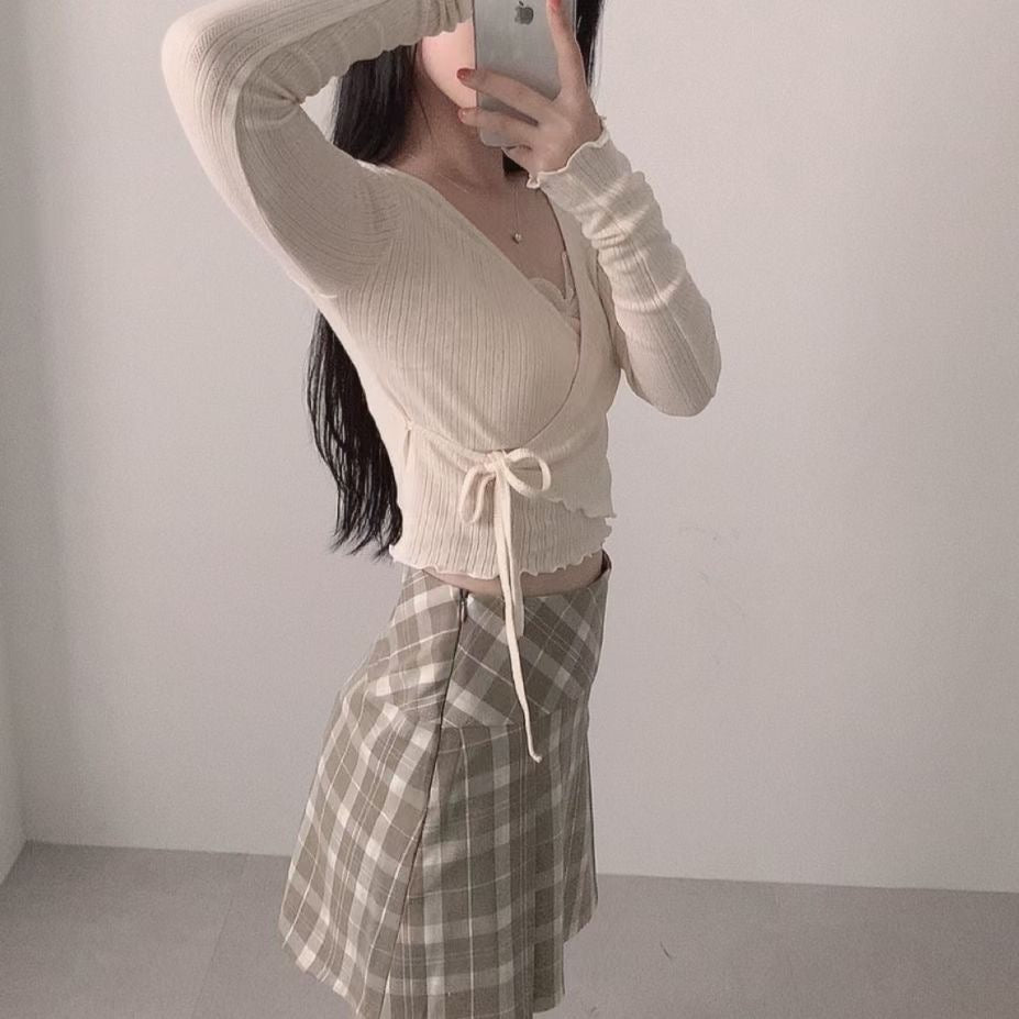 百搭格紋短裙