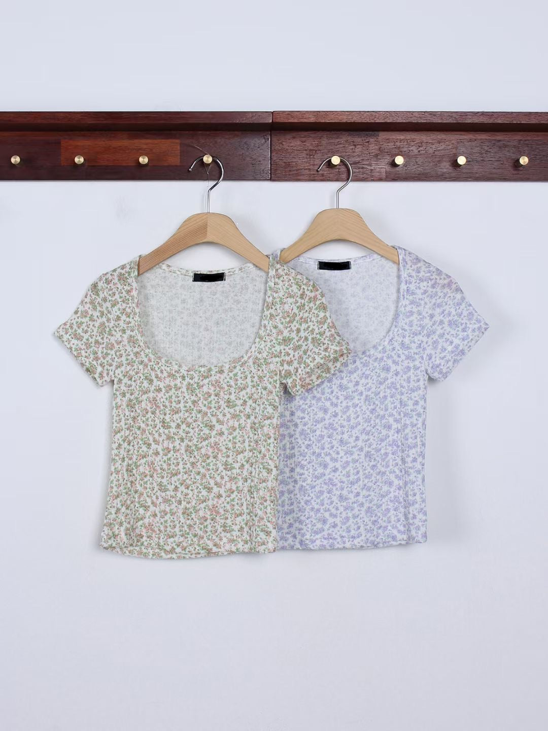 Sylvia 小碎花Crop Top