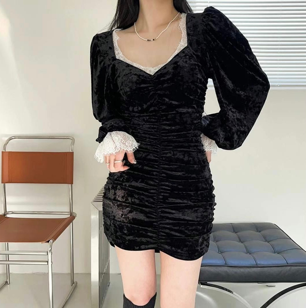 Swan Velvet Ops