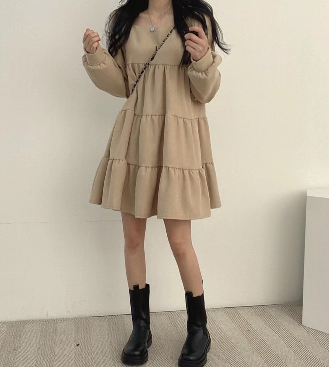 秋冬系列 復古方領娃娃裙