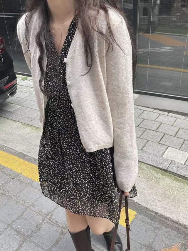 V neck Mini Floral Dress