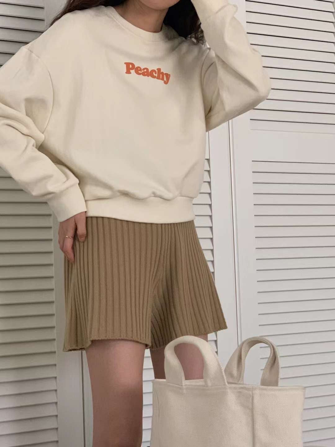 Peachy Sweatshirt
