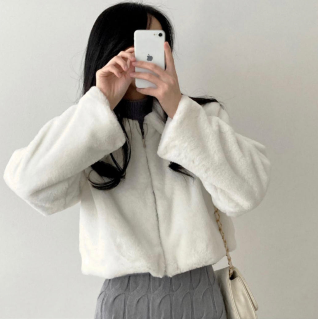 翻領小雪貂滑毛拉鍊外套