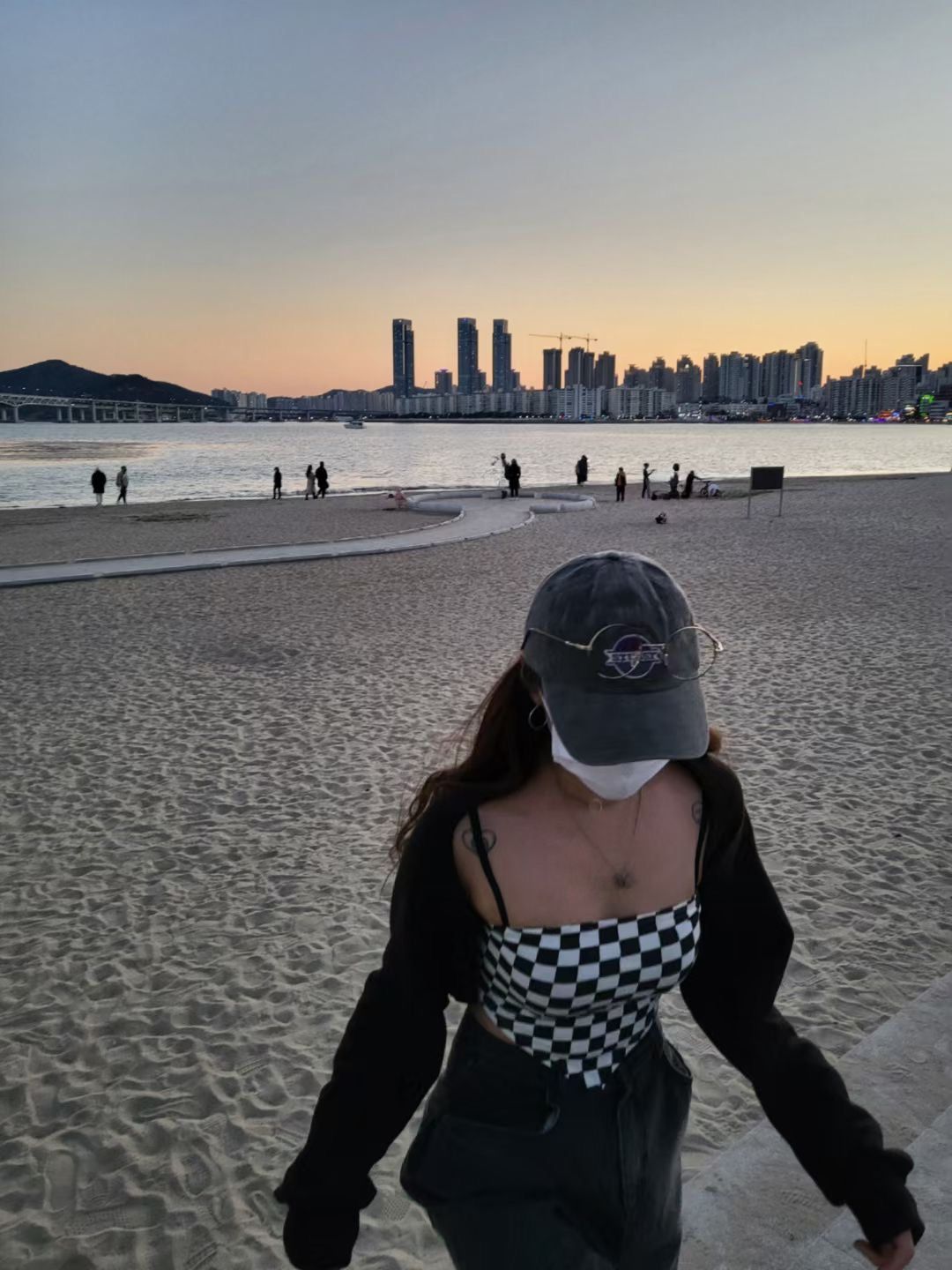 倒三角棋盤格小背心