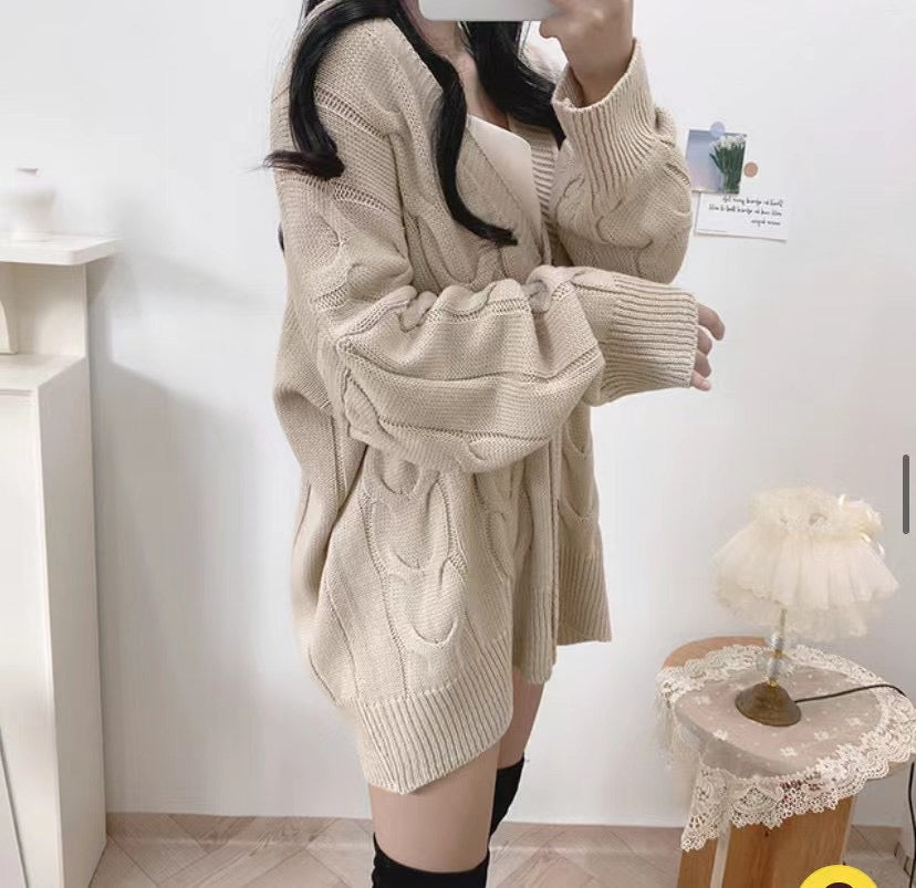 可愛麻花辮Cardigans
