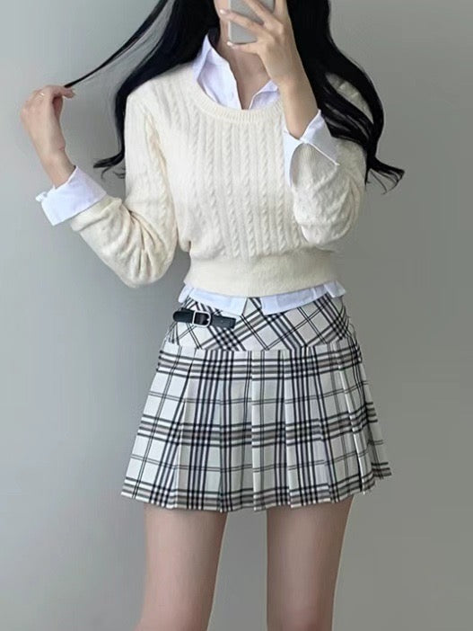 Schooling Buckle Pleats Skirt