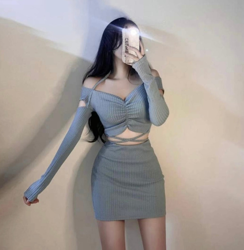 超性感吊帶露腰連身裙