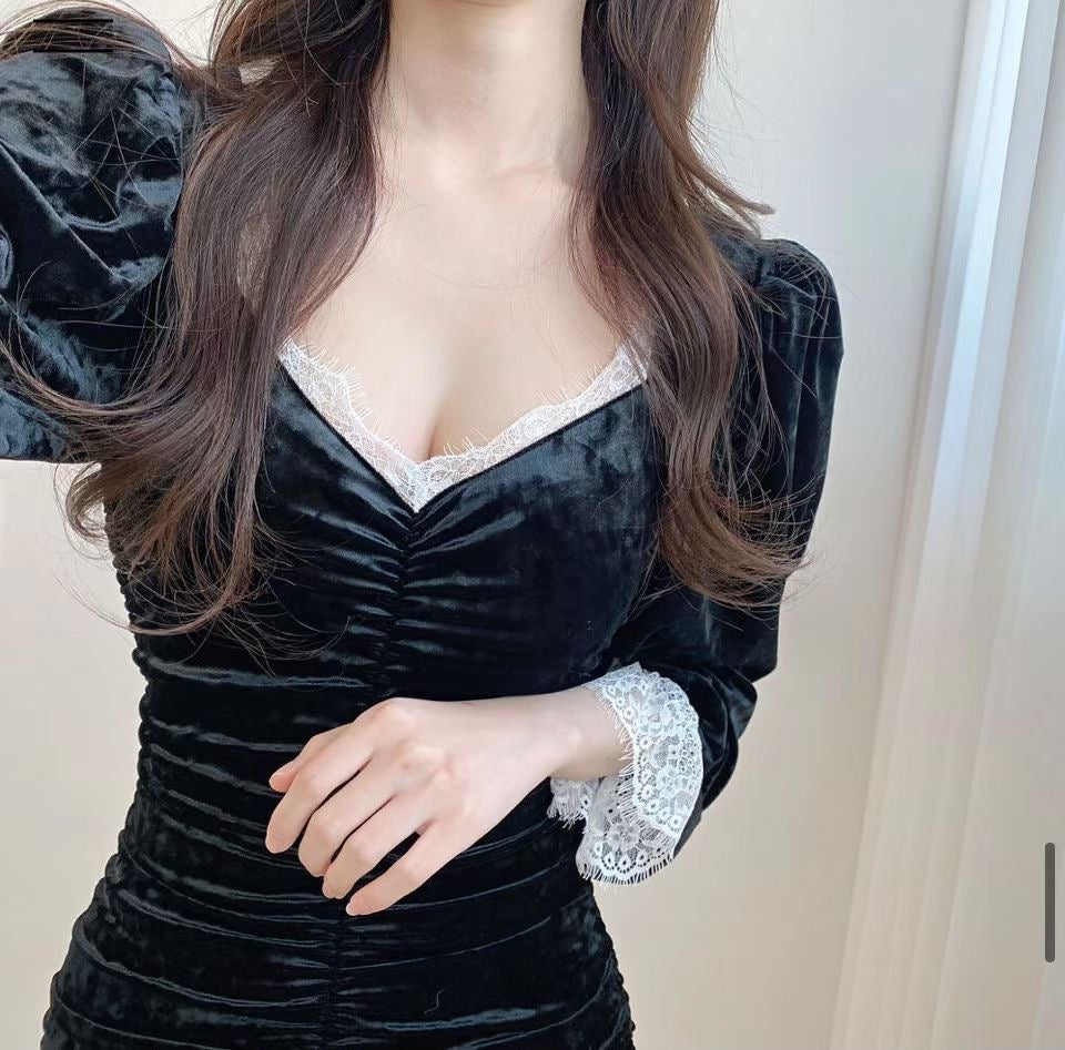 Swan Velvet Ops