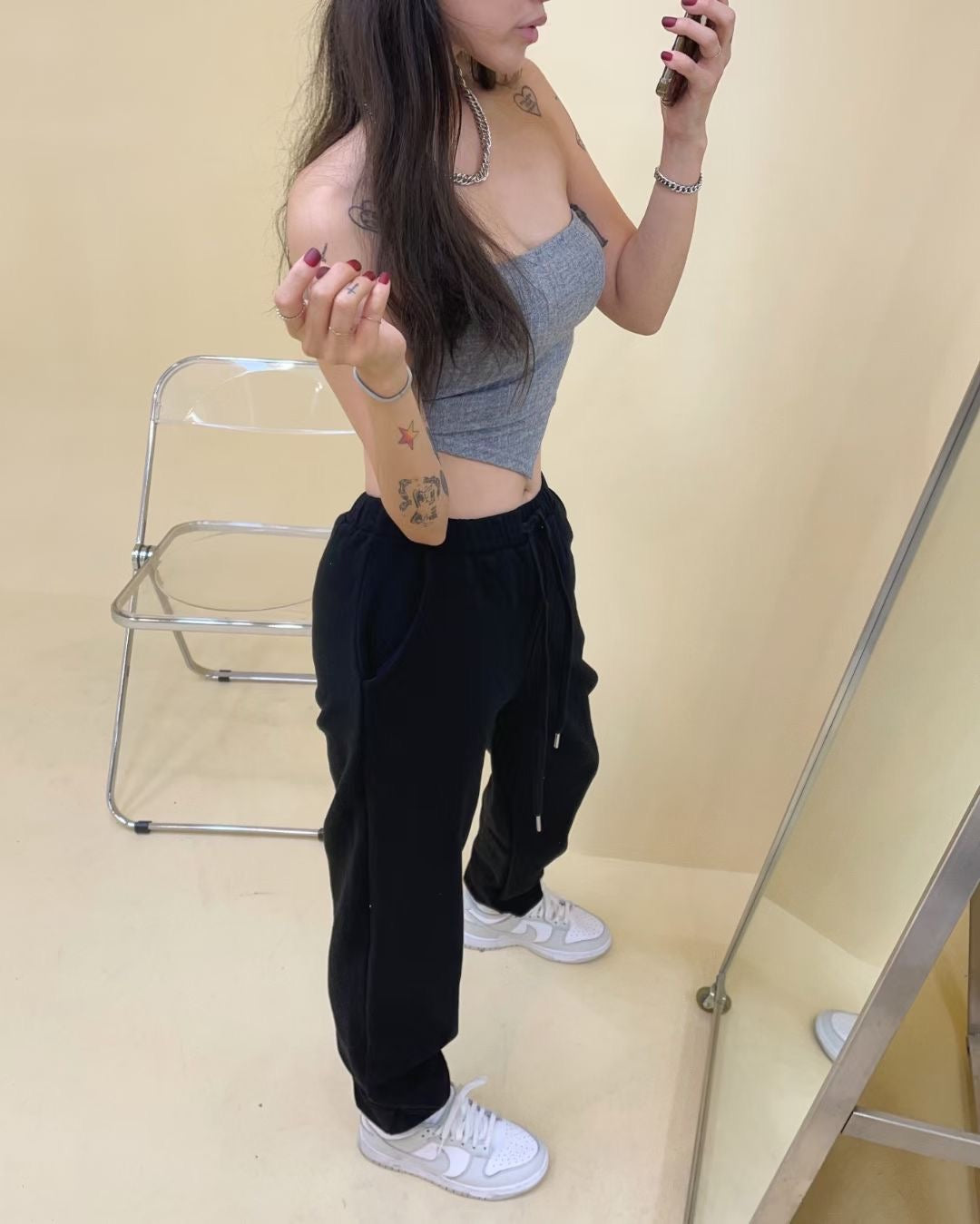 倒三角平口小背心