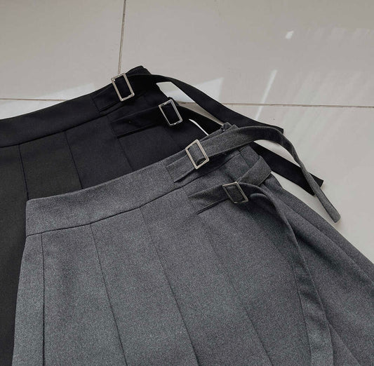 Double Belt 加絨百褶裙