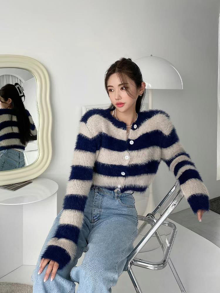 橫間紋柔軟毛毛Cardigans