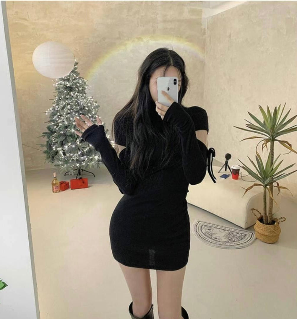 小露性感貼身Ops