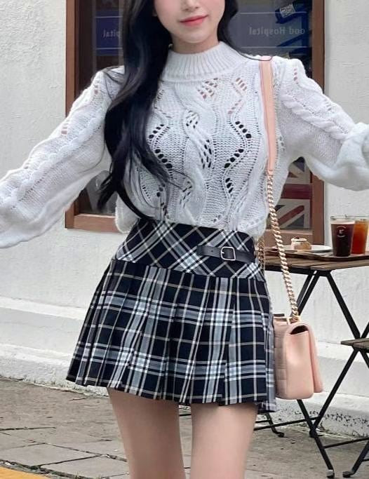 Schooling Buckle Pleats Skirt