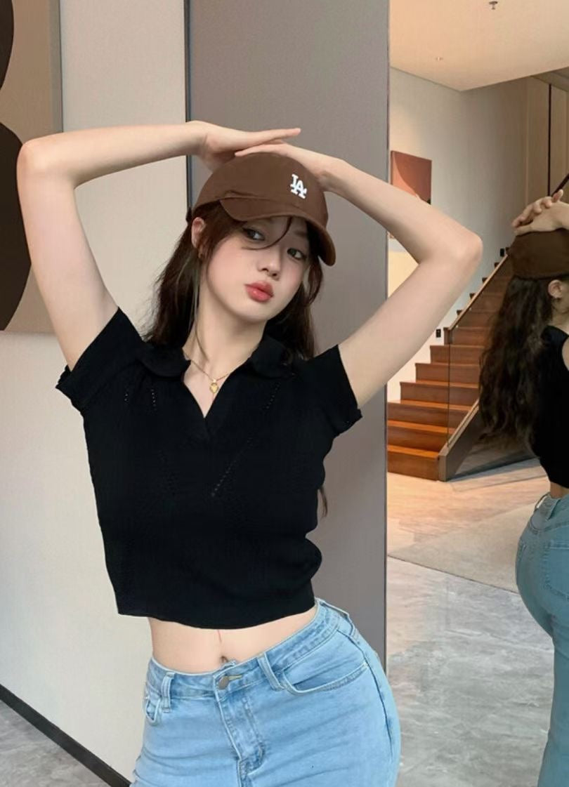 翻V領坑紋針織Crop Top