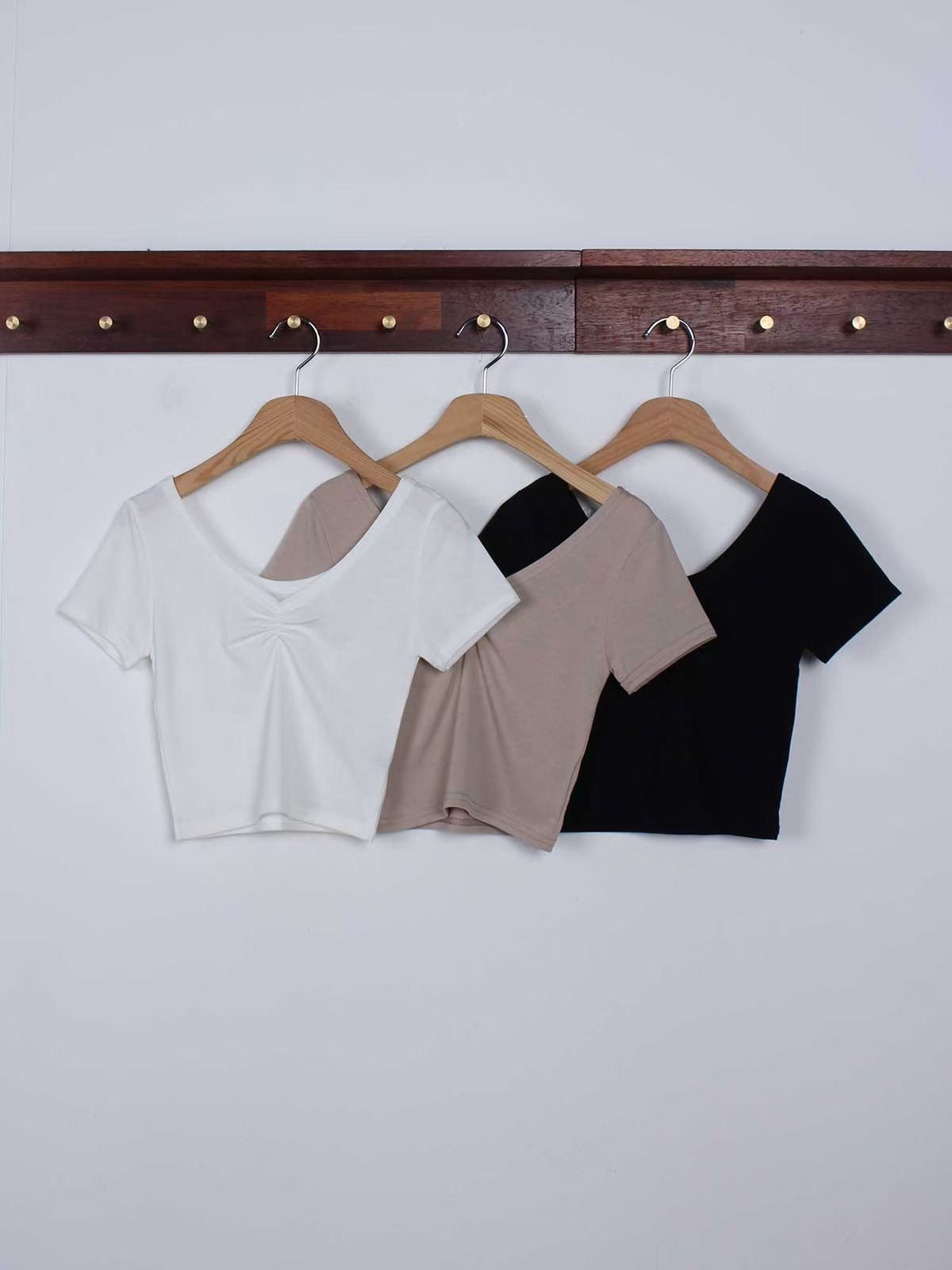 V領微抓胸皺摺Crop Top