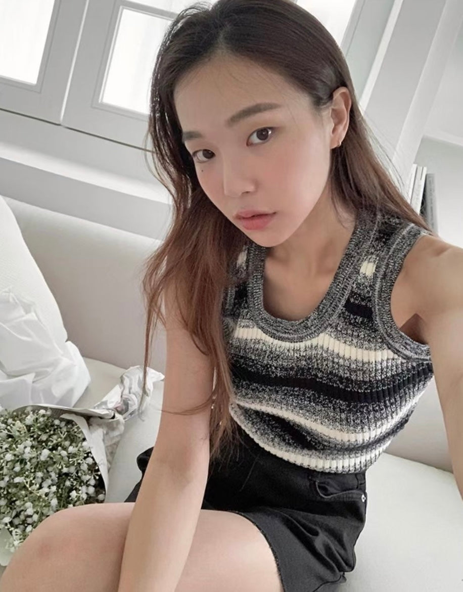 Monochrome Liner Vest