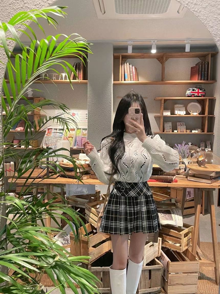 Schooling Buckle Pleats Skirt