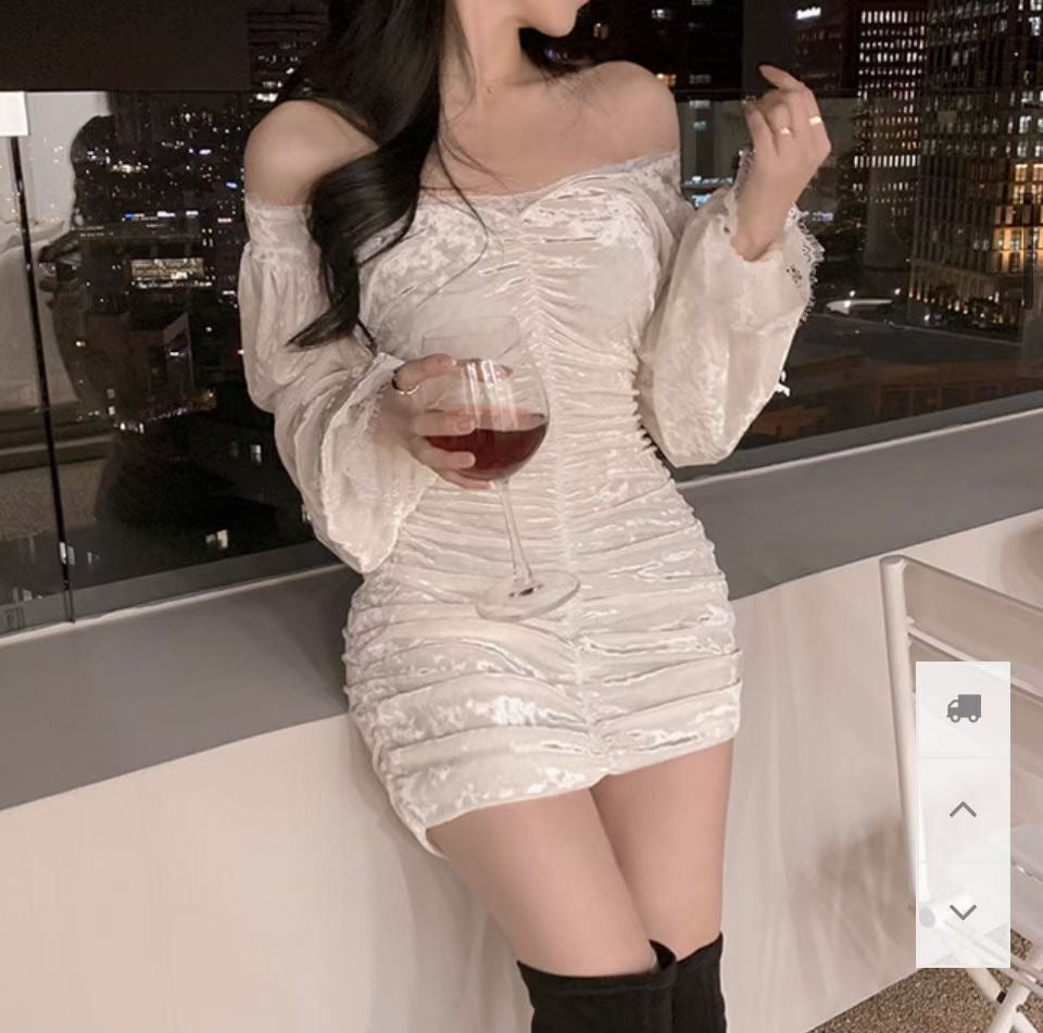 Swan Velvet Ops