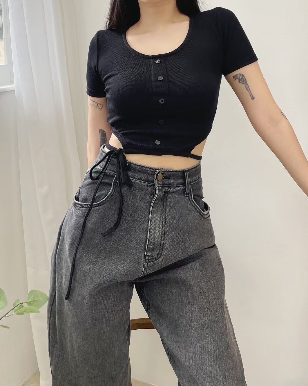 貼身綁帶露腰Crop Top