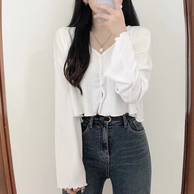 純棉木耳邊鈕扣Crop Top