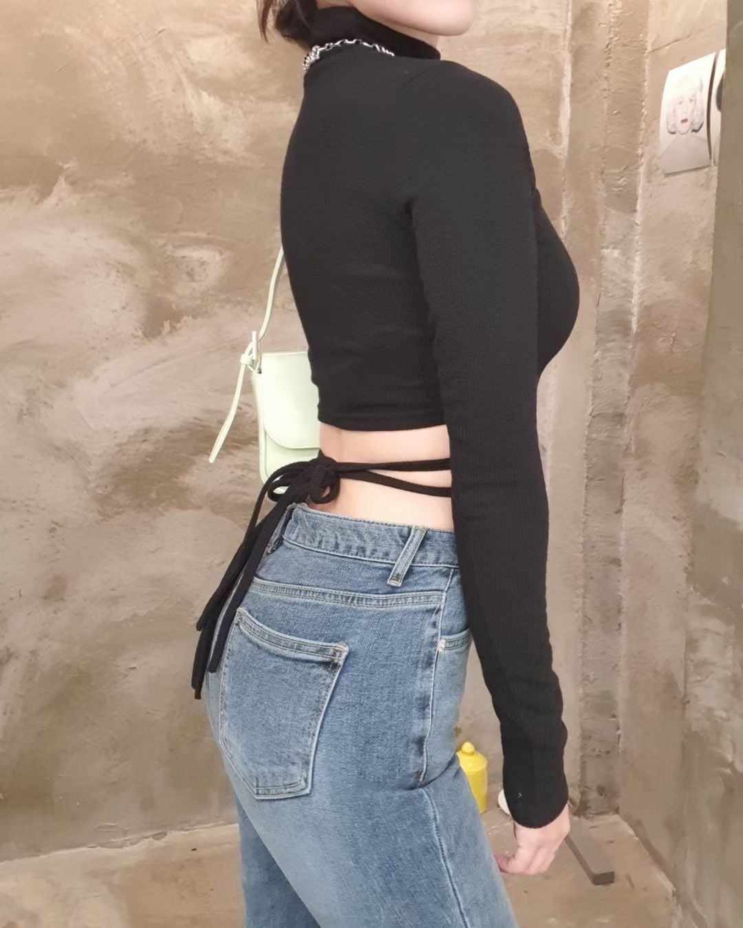 後綁帶小蠻腰Top