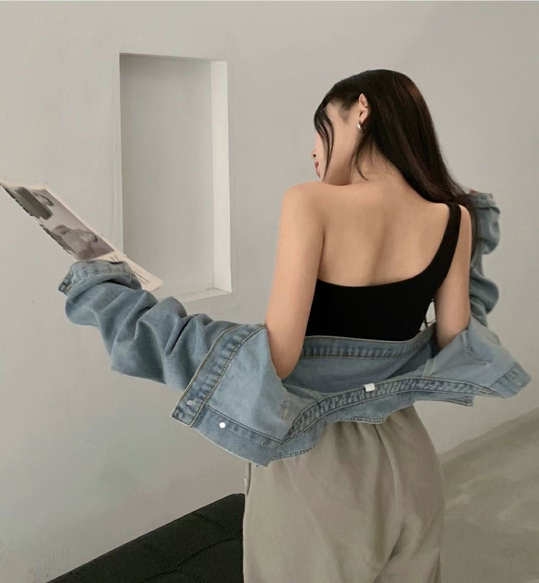 單肩小破洞背心仔