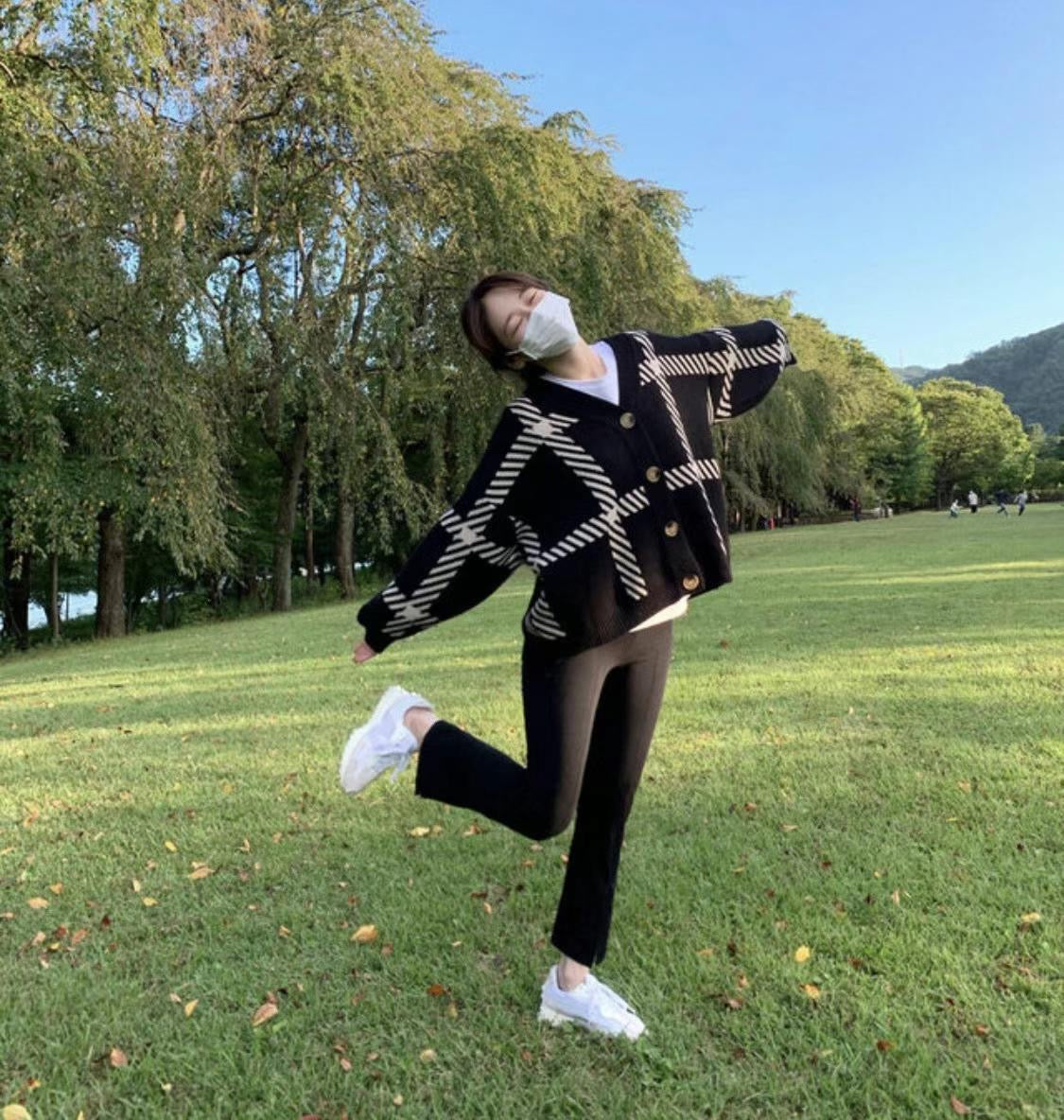 斜線格紋Cardigans