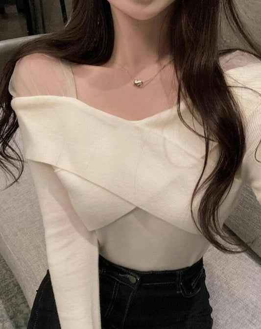 超氣質!! 鎖骨薄紗交疊蝴蝶Top
