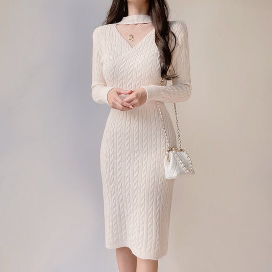 溫柔V領鏤空麻花針織連身裙