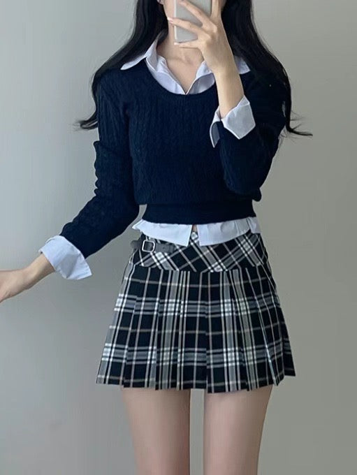 Schooling Buckle Pleats Skirt